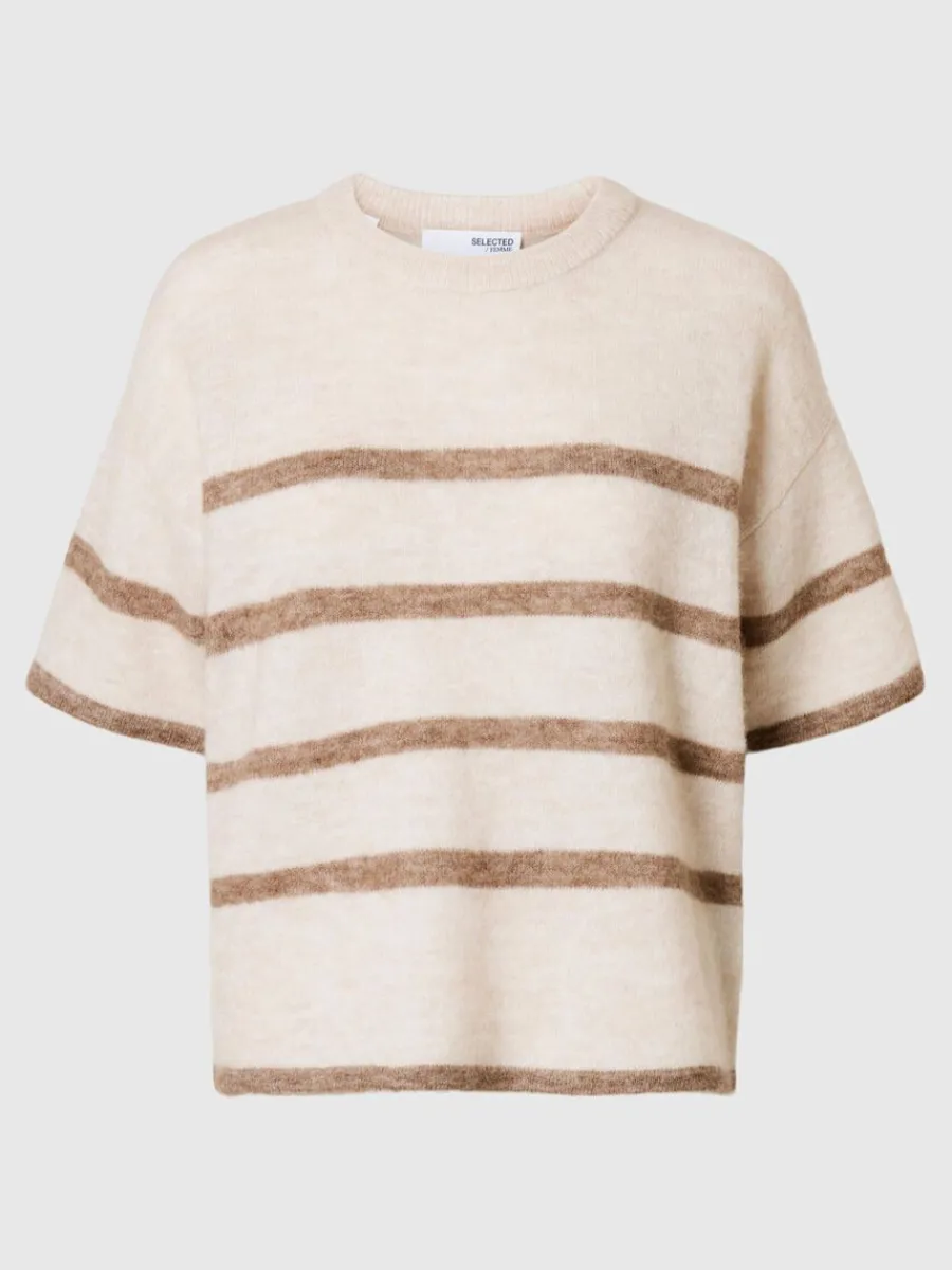 kortrmad_stickad_topp_5-6.webp SELECTED KORTÄRMAD STICKAD TOPP Beige Store
