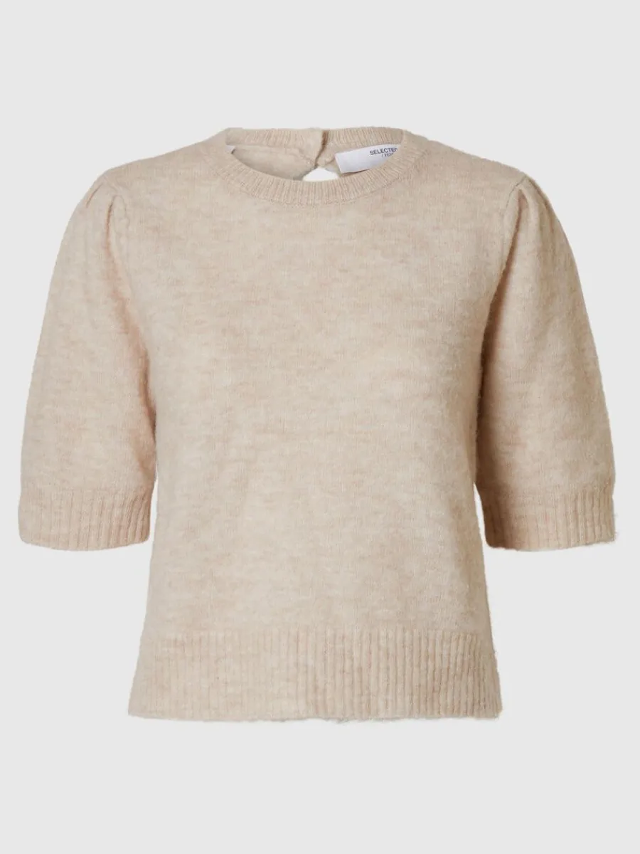 kortrmad_stickad_topp_5.webp SELECTED KORTÄRMAD STICKAD TOPP Beige Hot
