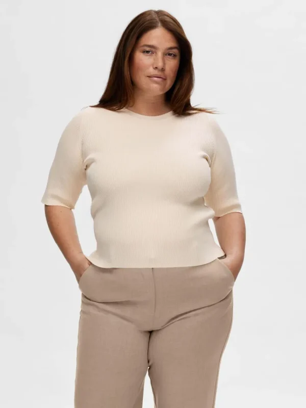 SELECTED KORTÄRMAD STICKAD TOPP Beige Fashion