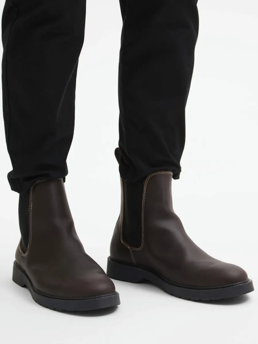 ldersydd_chelseastvlar_1-3.webp SELECTED LÄDERSYDD CHELSEA-STÖVLAR Brown Flash Sale