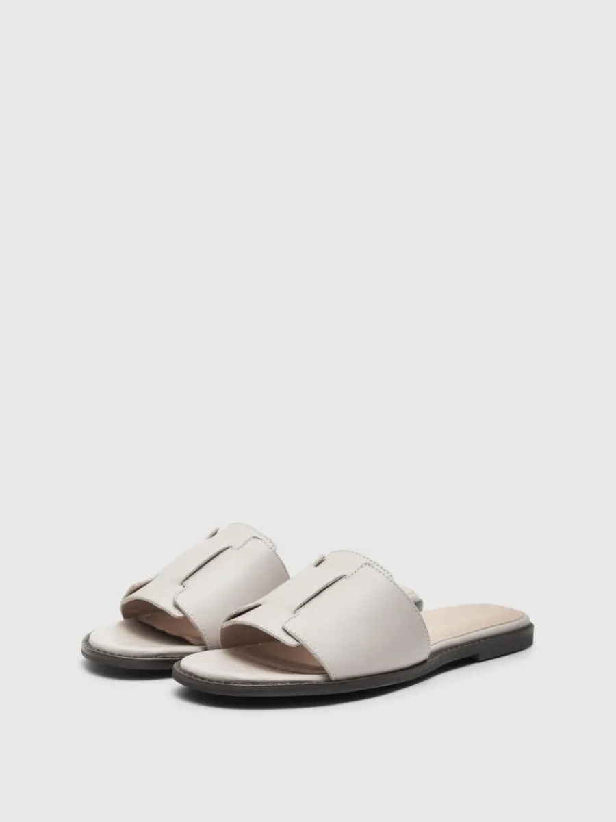 ldersydd_sandaler_1-1.webp SELECTED LÄDERSYDD SANDALER Beige Cheap