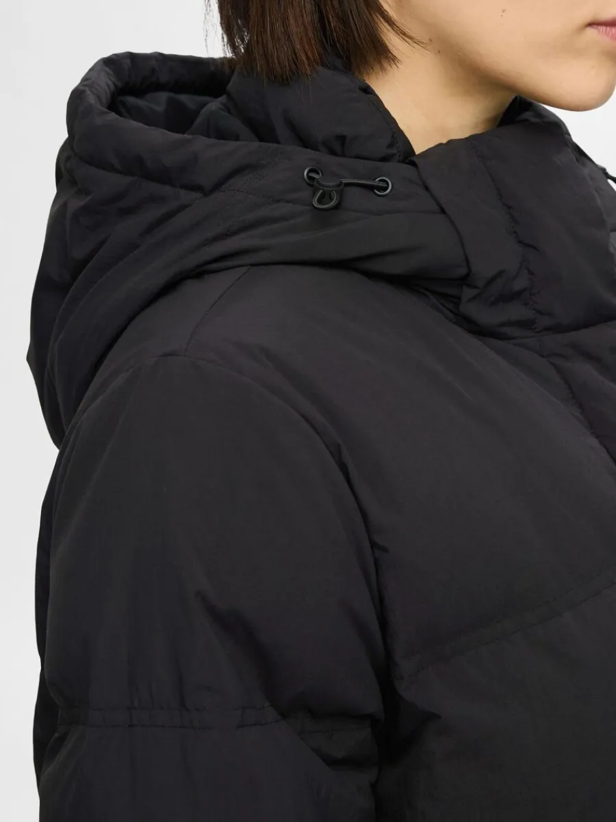 lng_tckkappa_3.webp SELECTED LÅNG TÄCKKAPPA Black Flash Sale