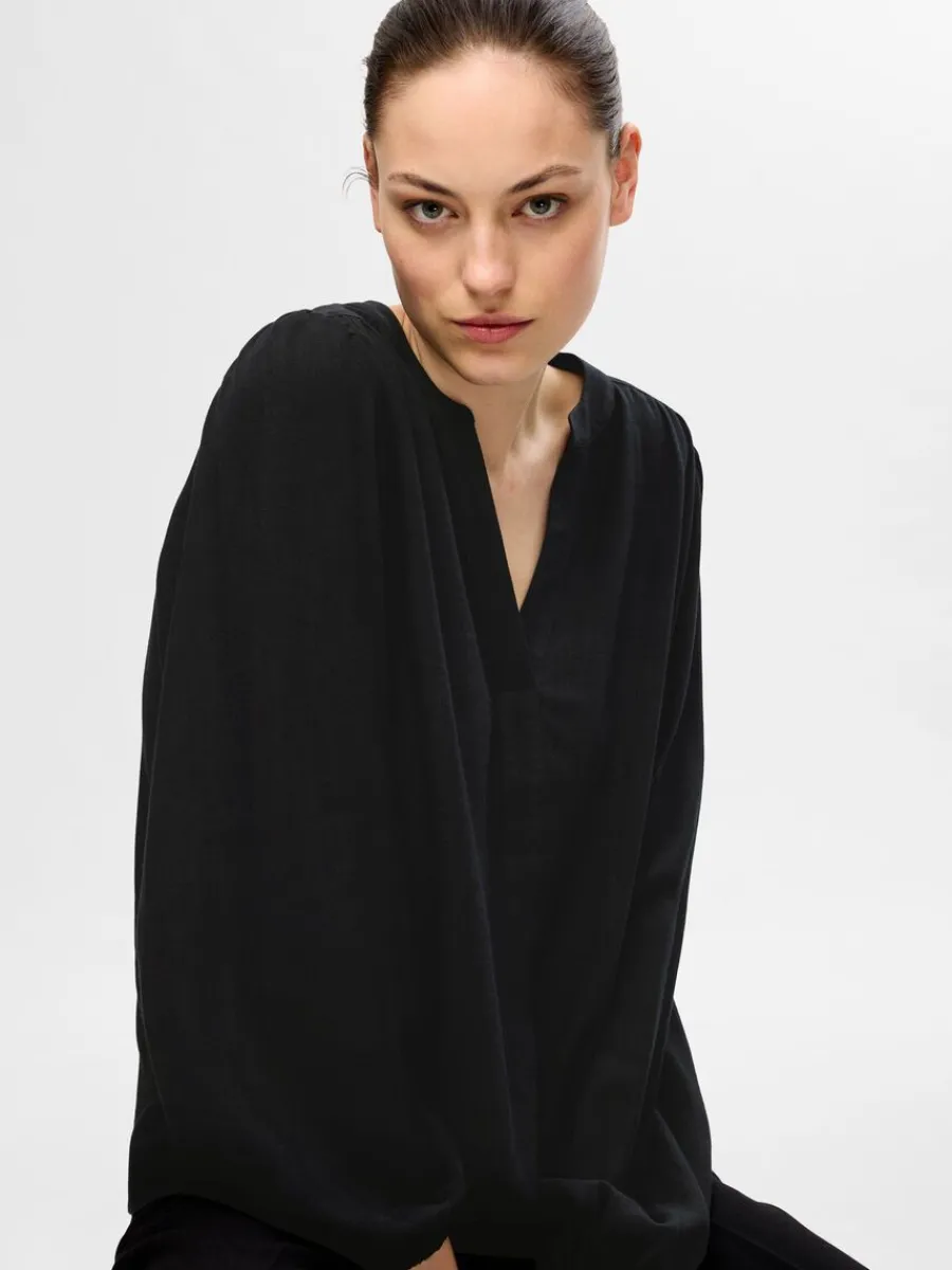 lnga_rmar_blus_2-1.webp SELECTED LÅNGA ÄRMAR BLUS Black Discount