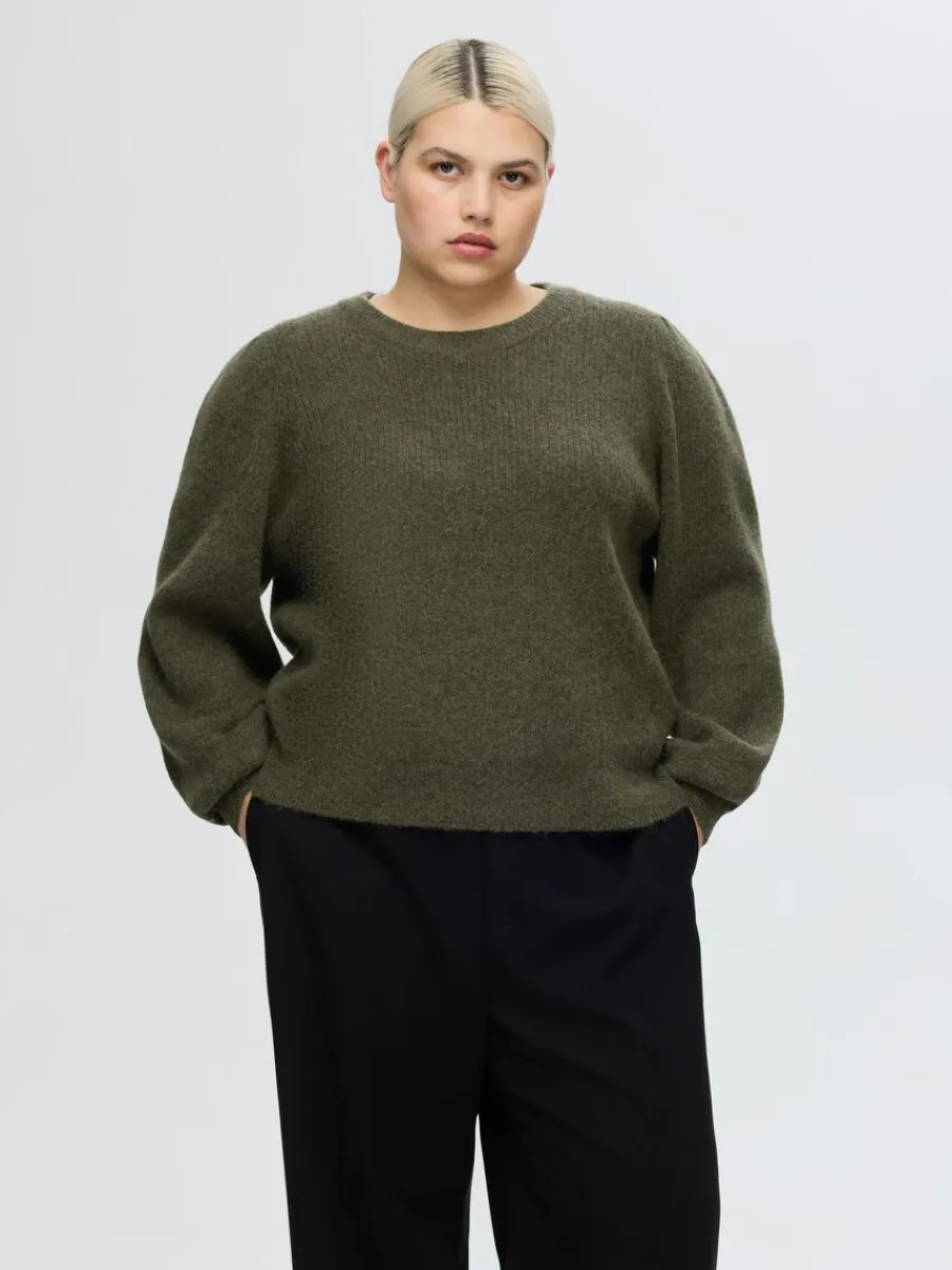 lnga_rmar_stickad_trja_6-2.webp SELECTED LÅNGA ÄRMAR STICKAD TRÖJA Green Shop