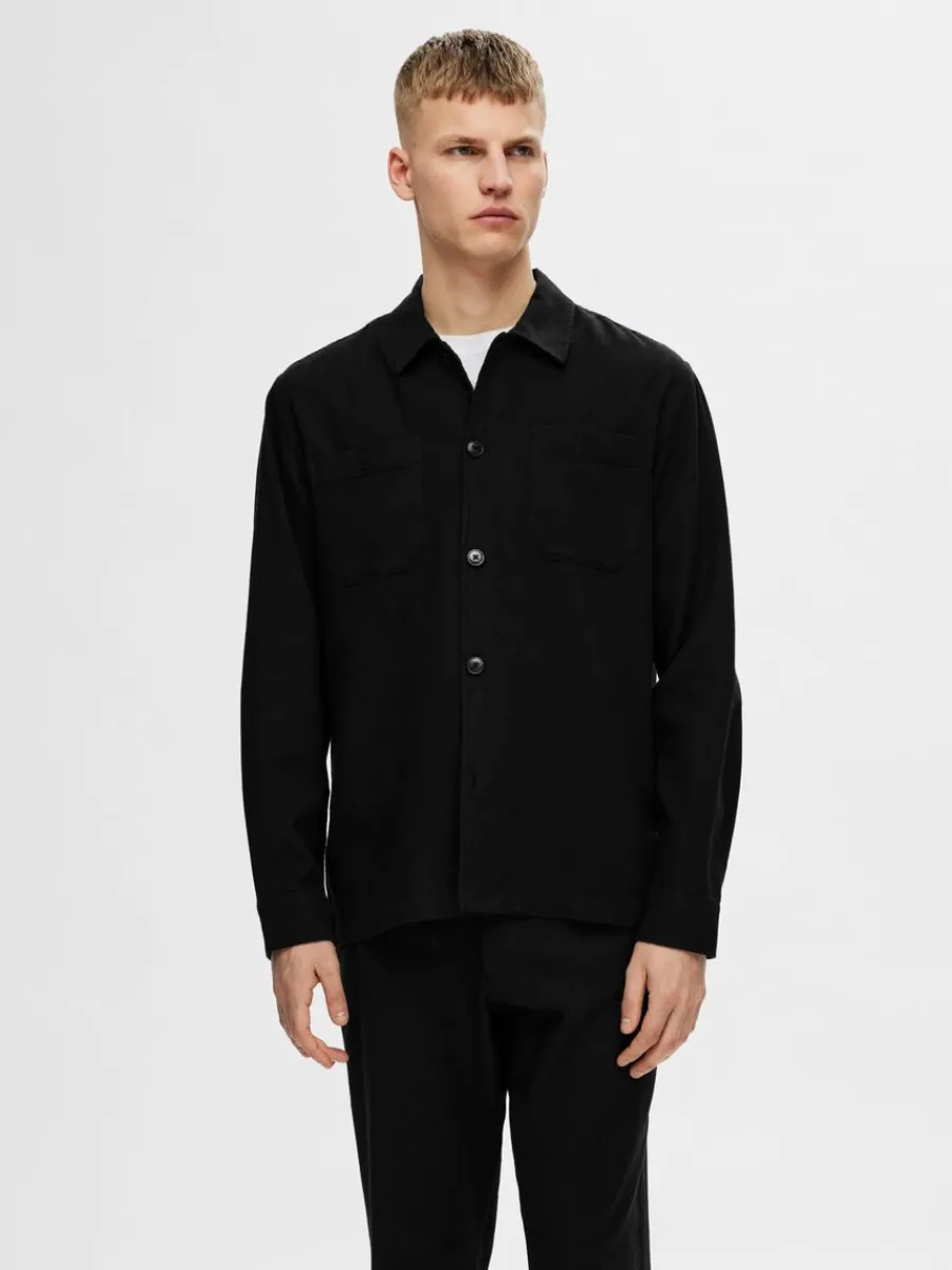 lnga_rmar_verskjorta_0.webp SELECTED LÅNGA ÄRMAR ÖVERSKJORTA Black Clearance