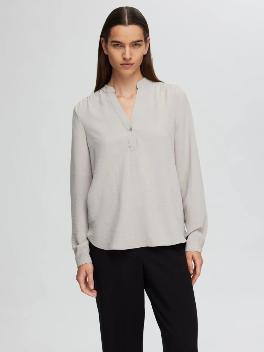 lngrmad_blus_2-3.webp SELECTED LÅNGÄRMAD BLUS Beige Shop