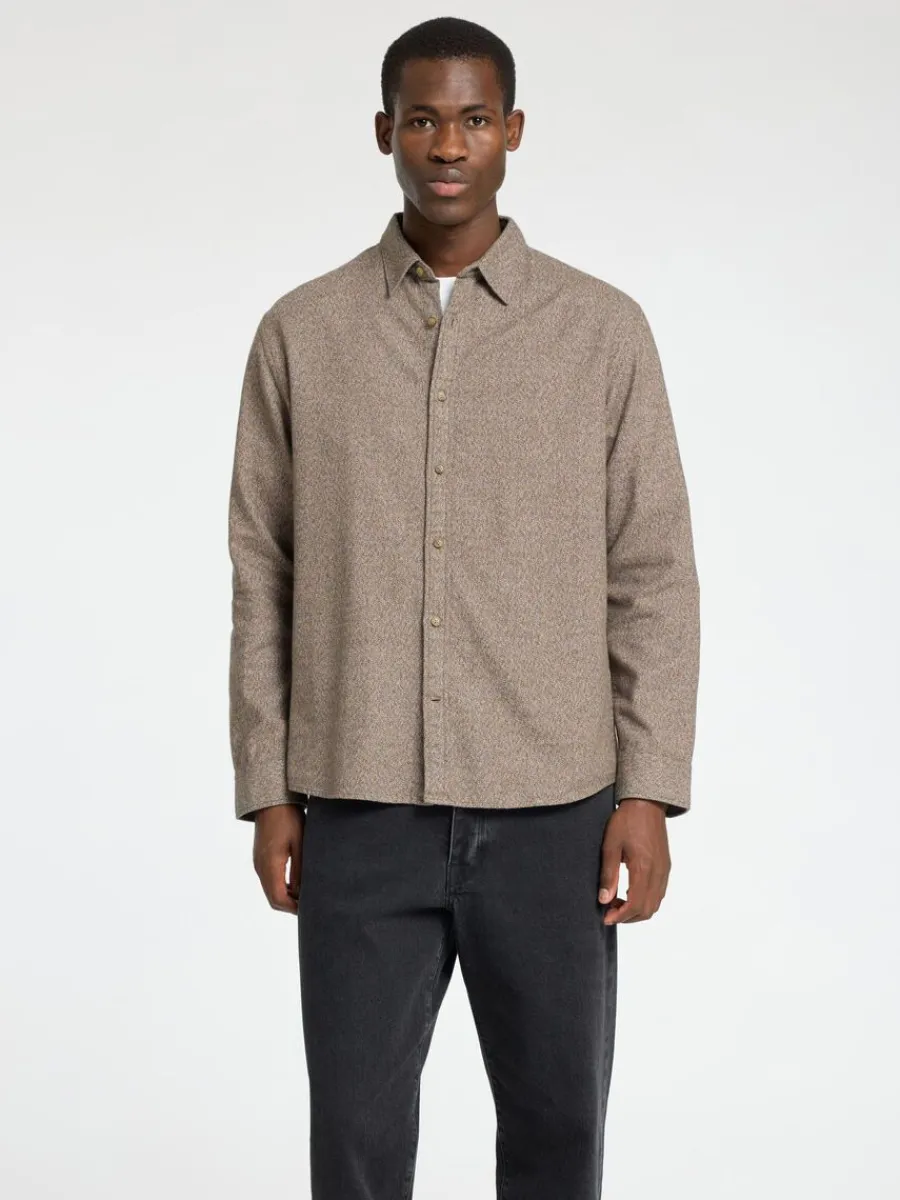 lngrmad_flanellskjorta_0-4.webp SELECTED LÅNGÄRMAD FLANELLSKJORTA Brown Fashion