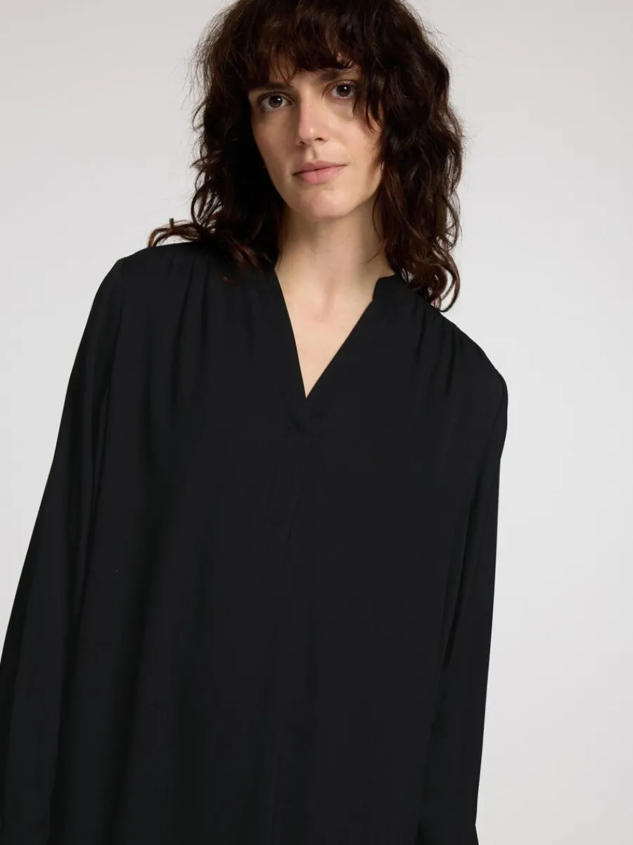 lngrmad_kort_klnning_3-3.webp SELECTED LÅNGÄRMAD KORT KLÄNNING Black Outlet
