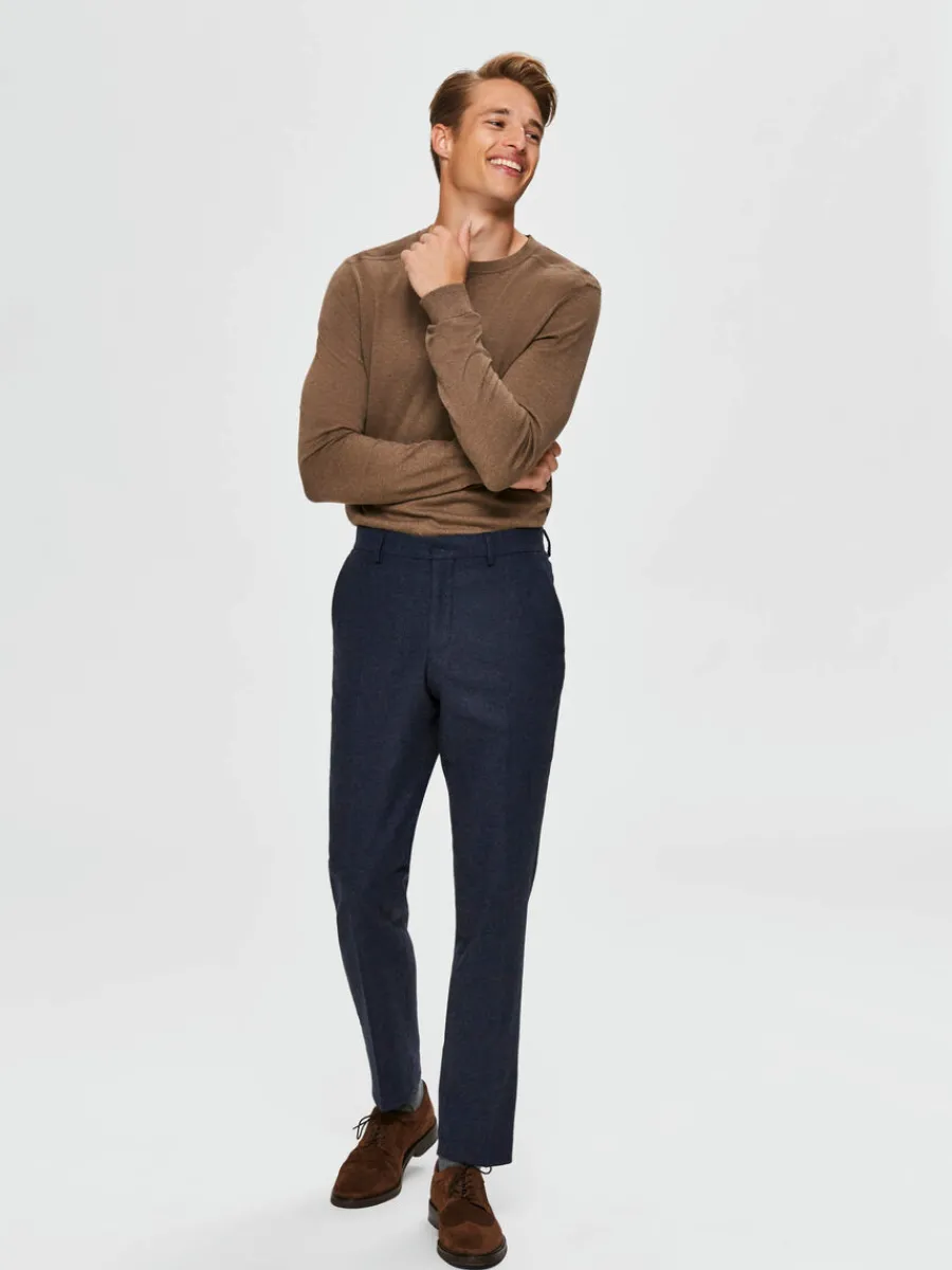 lngrmad_stickad_trja_1-33.webp SELECTED LÅNGÄRMAD STICKAD TRÖJA Brown Best Sale