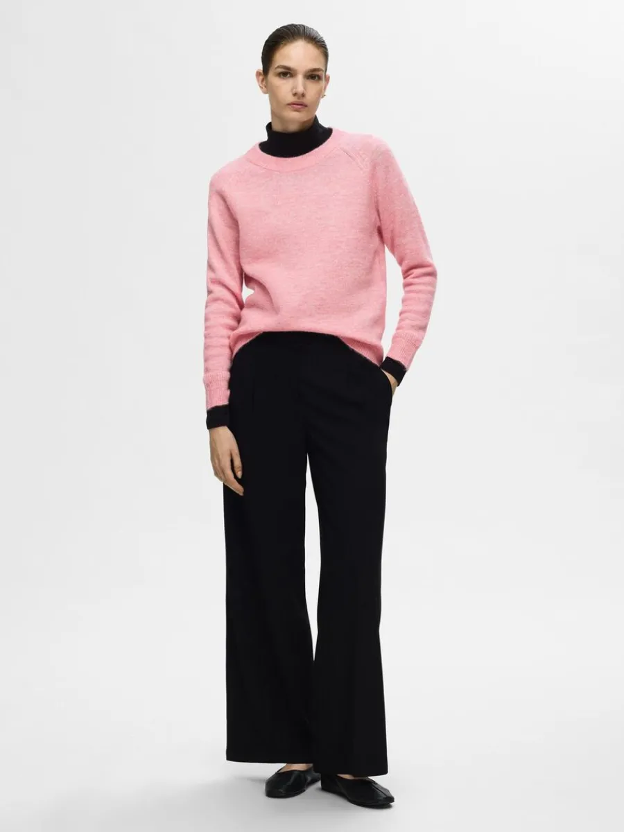 lngrmad_stickad_trja_1-5.webp SELECTED LÅNGÄRMAD STICKAD TRÖJA Pink Flash Sale