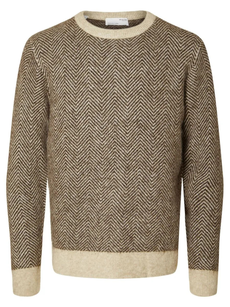 lngrmad_stickad_trja_4-28.webp SELECTED LÅNGÄRMAD STICKAD TRÖJA Brown Store