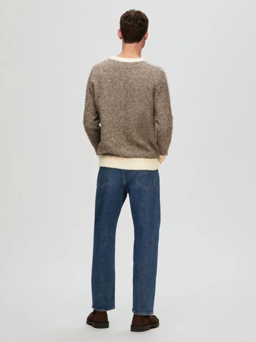 lngrmad_stickad_trja_5-26.webp SELECTED LÅNGÄRMAD STICKAD TRÖJA Brown Store