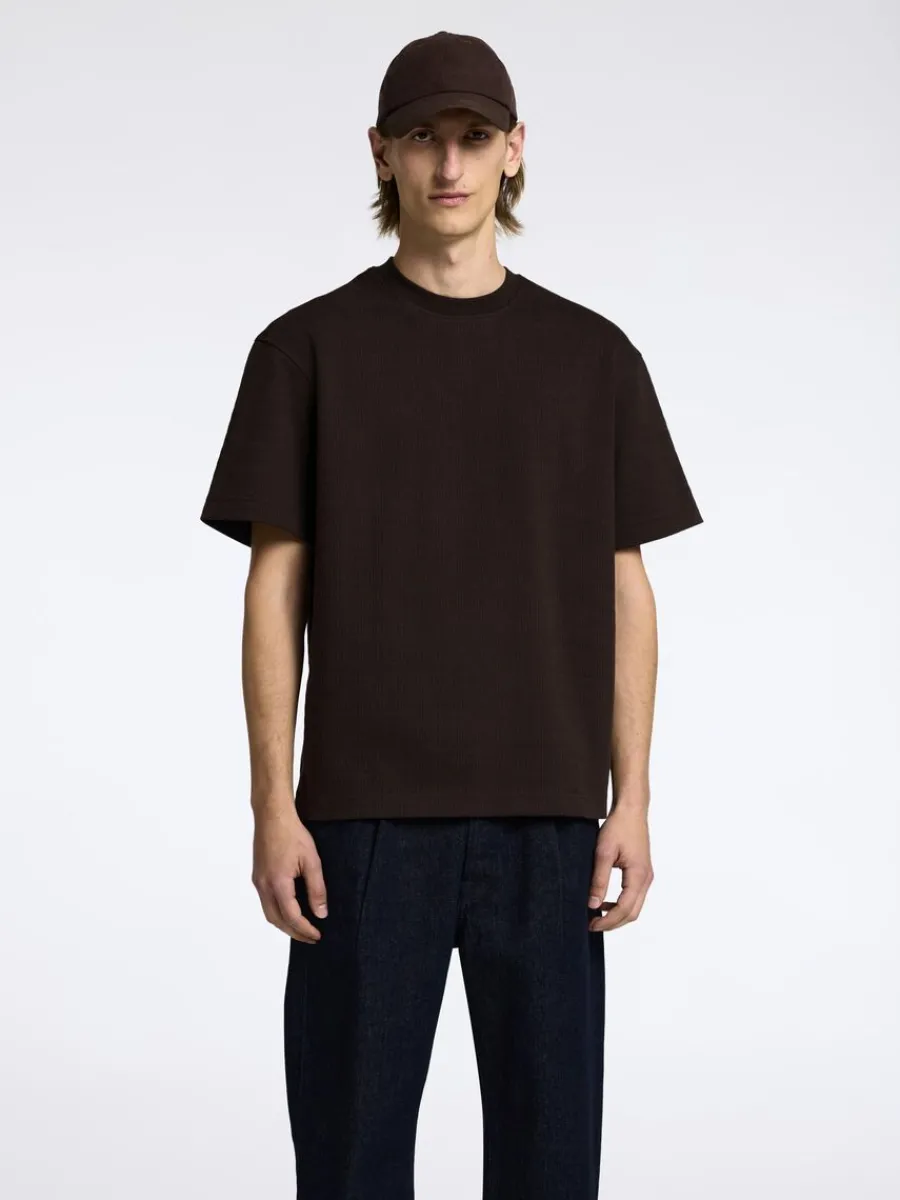 ls_passform_tshirt_0-2.webp SELECTED LÖS PASSFORM T-SHIRT Brown New