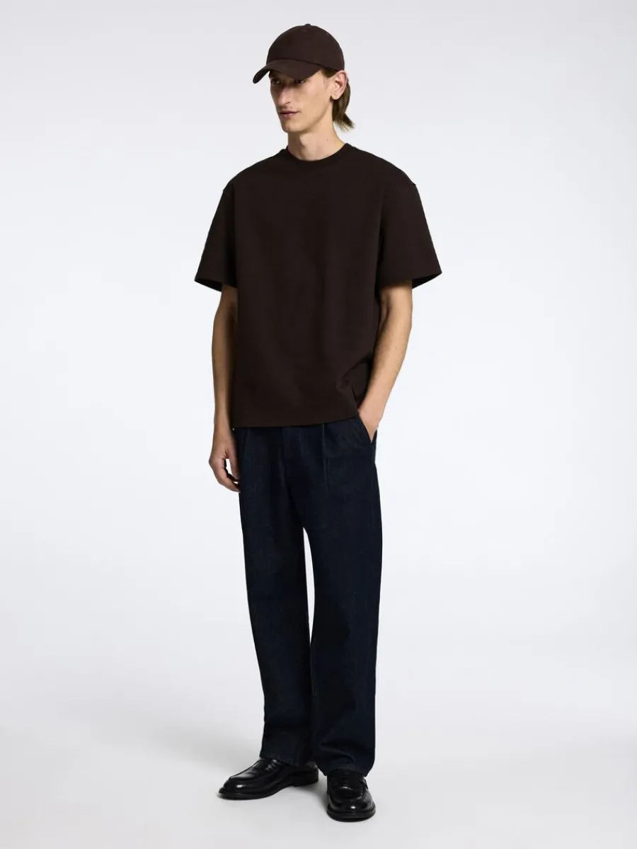 ls_passform_tshirt_1-1.webp SELECTED LÖS PASSFORM T-SHIRT Brown New