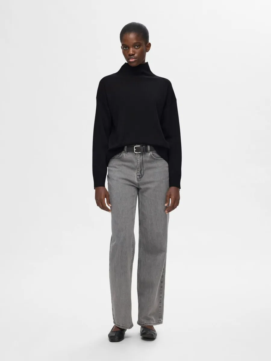 merinoull_trja_med_hg_ha_1.webp SELECTED 100% MERINOULL TRÖJA MED HÖG HALS Black Fashion