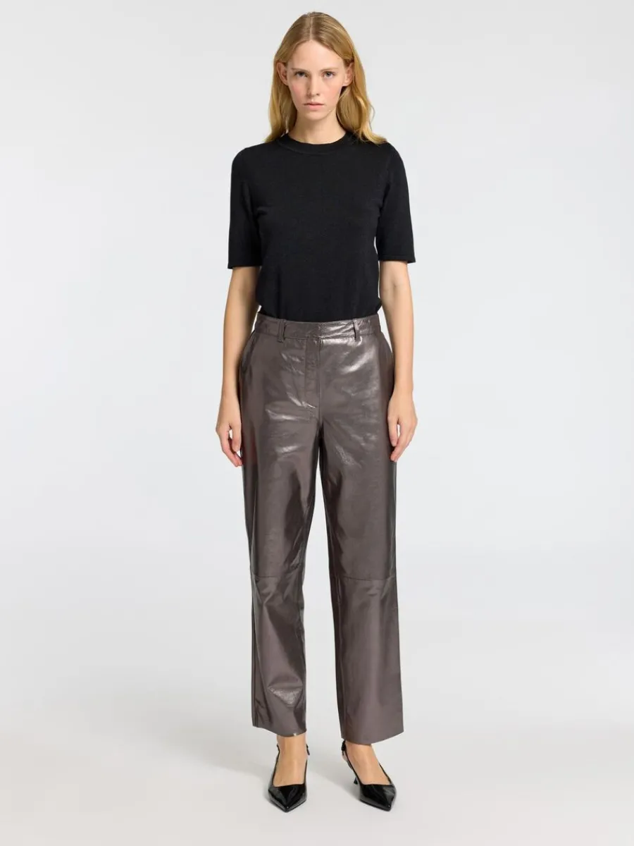 metallic_lderbyxor_1.webp SELECTED METALLIC LÄDERBYXOR Grey Cheap