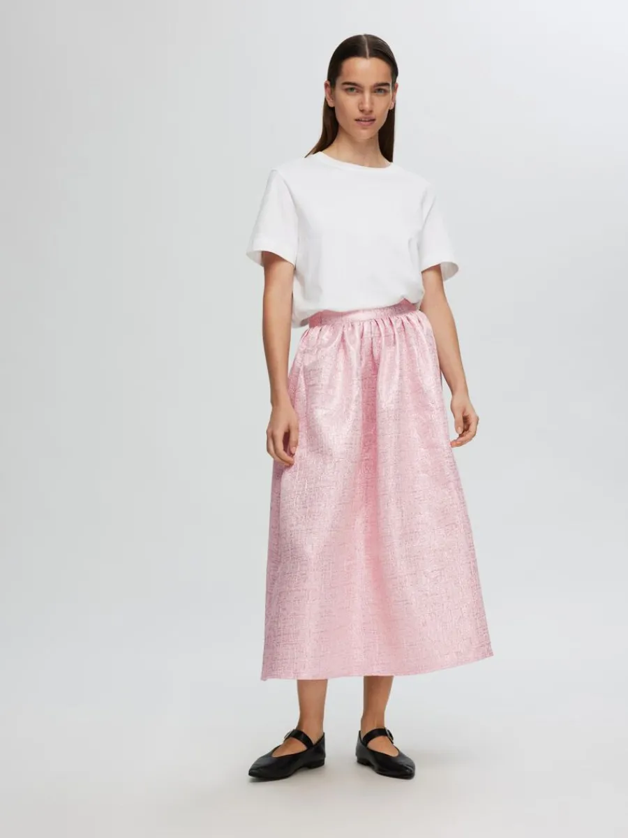 metallisk_jaquard_maxikjo_3.webp SELECTED METALLISK JAQUARD MAXIKJOL Pink Store
