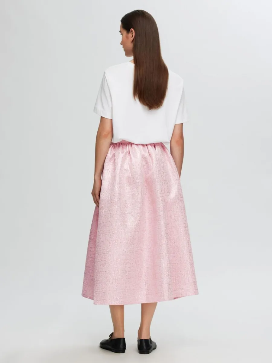metallisk_jaquard_maxikjo_5.webp SELECTED METALLISK JAQUARD MAXIKJOL Pink Store