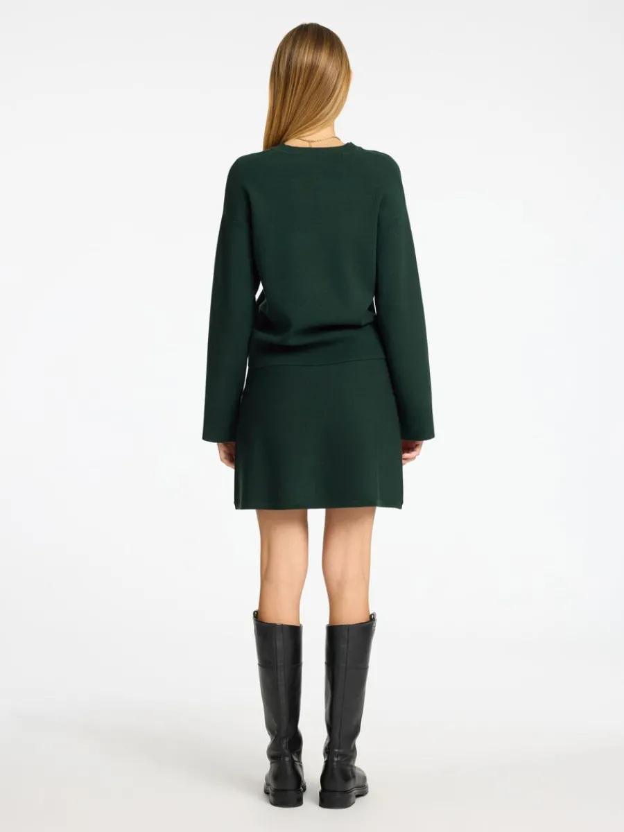 minilng_stickad_kjol_5.webp SELECTED MINILÅNG STICKAD KJOL Green Sale