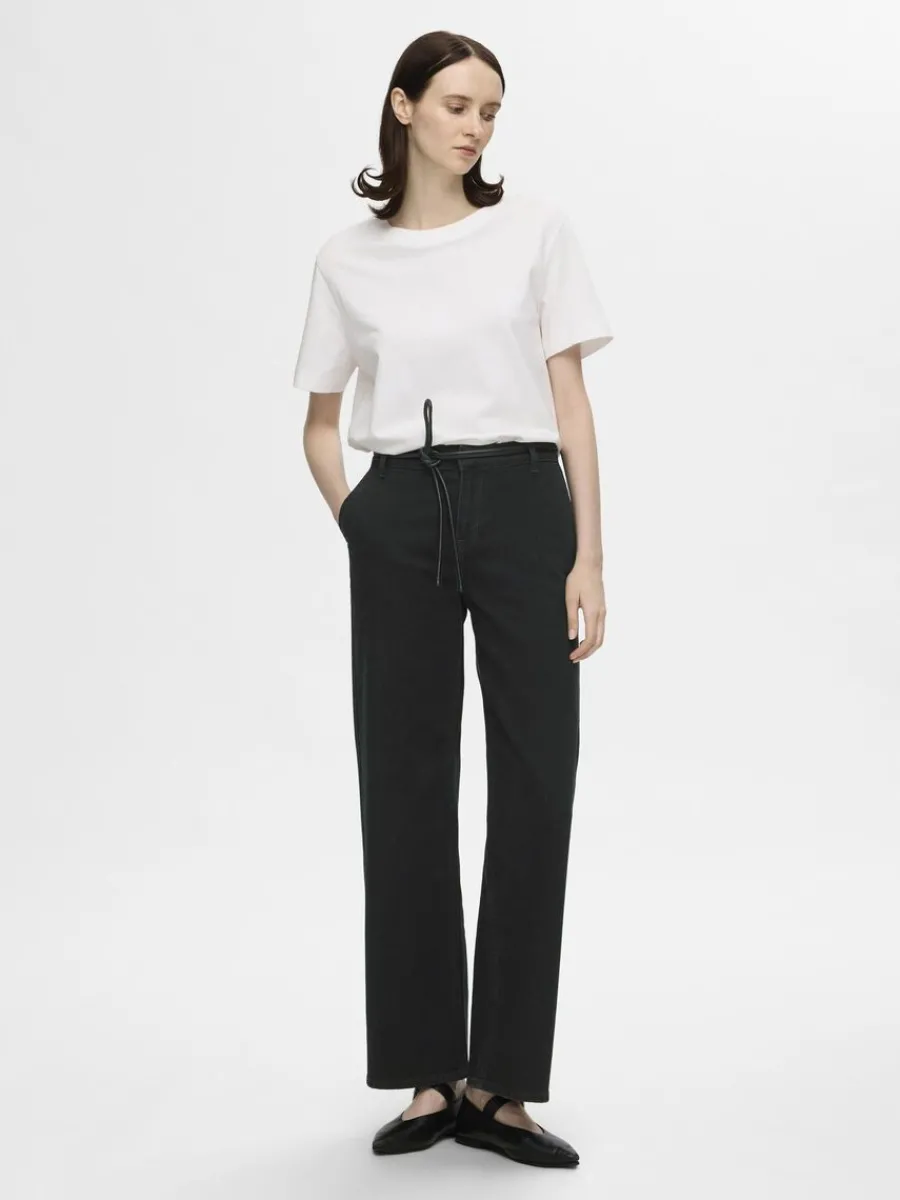 normalhg_midja_vida_jeans_1.webp SELECTED NORMALHÖG MIDJA VIDA JEANS Black Best Sale