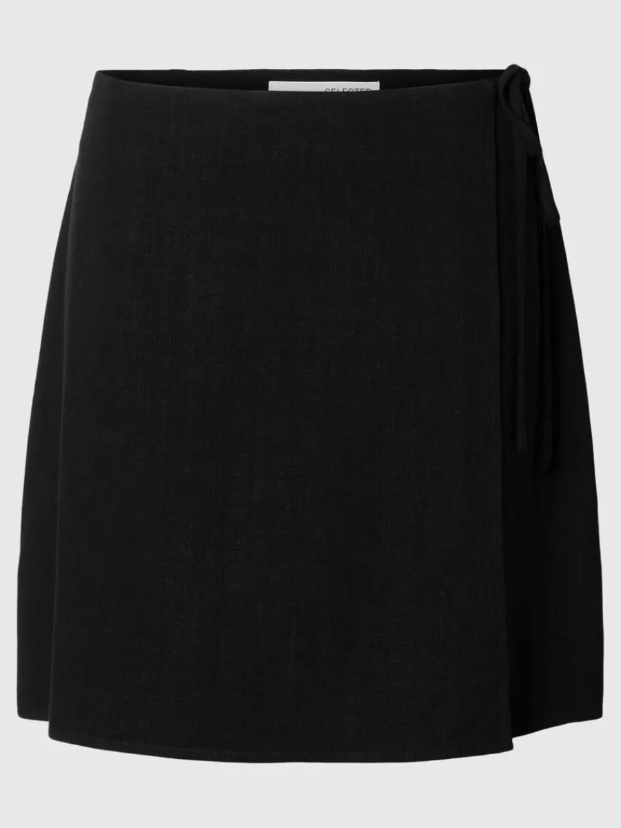 omlott_minikjol_0.webp SELECTED OMLOTT MINIKJOL Black Outlet