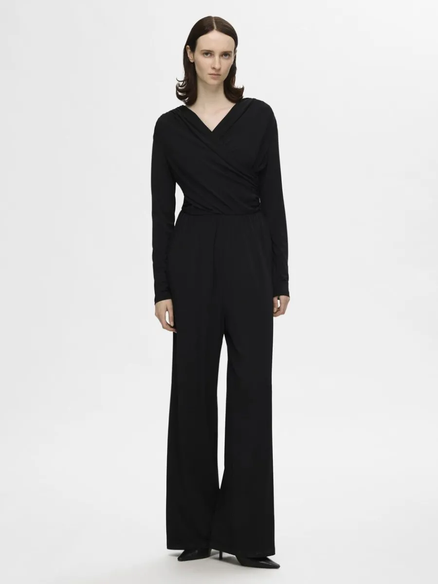 omlottstil_jumpsuit_0.webp SELECTED OMLOTTSTIL JUMPSUIT Black New