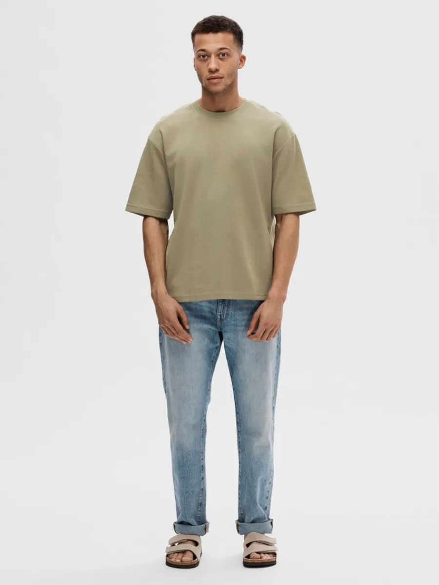 oversize_korta_rmar_tshir_1-10.webp SELECTED OVERSIZE KORTA ÄRMAR T-SHIRT Green Flash Sale