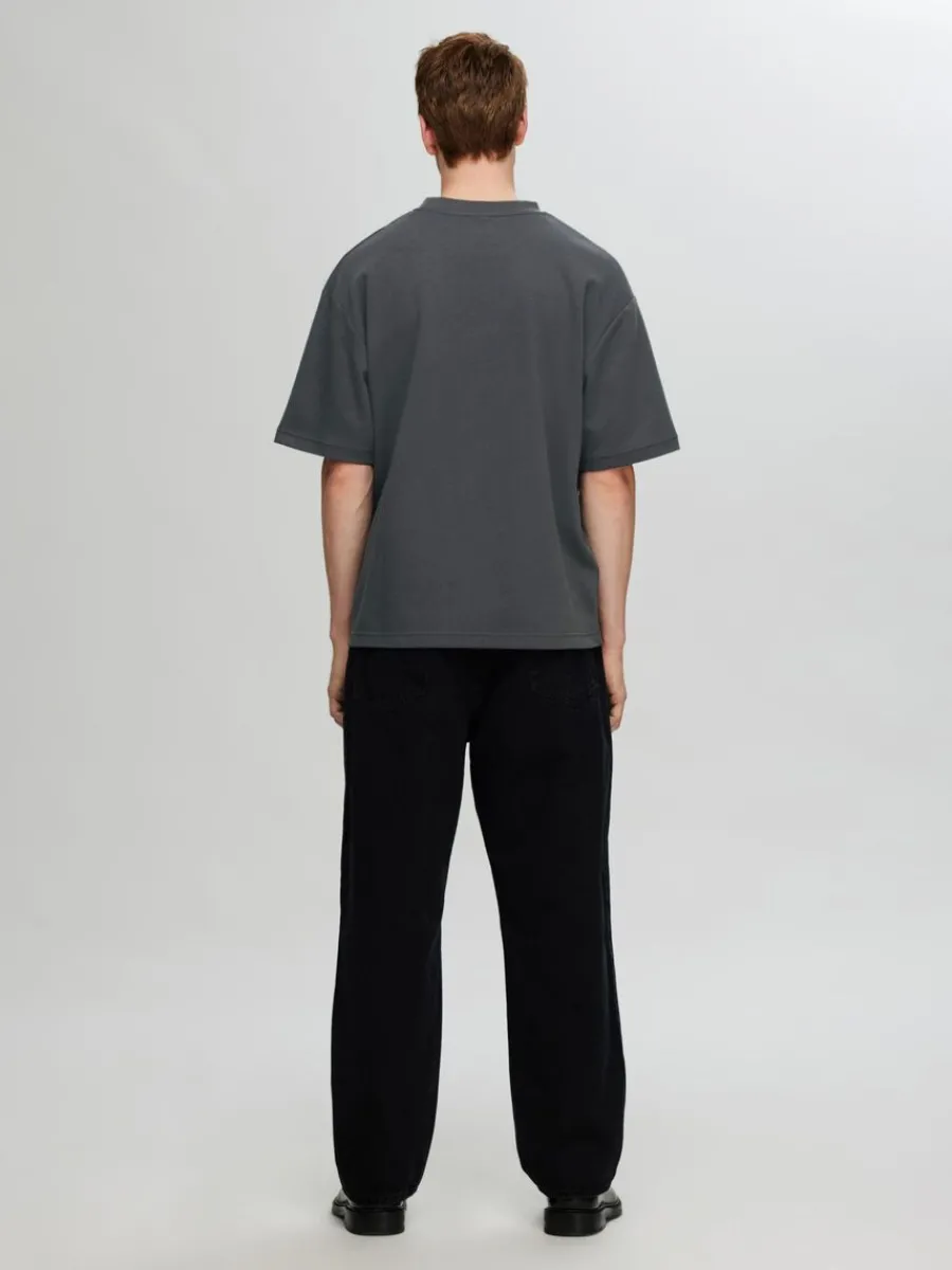 oversize_korta_rmar_tshir_4-4.webp SELECTED OVERSIZE KORTA ÄRMAR T-SHIRT Grey Online