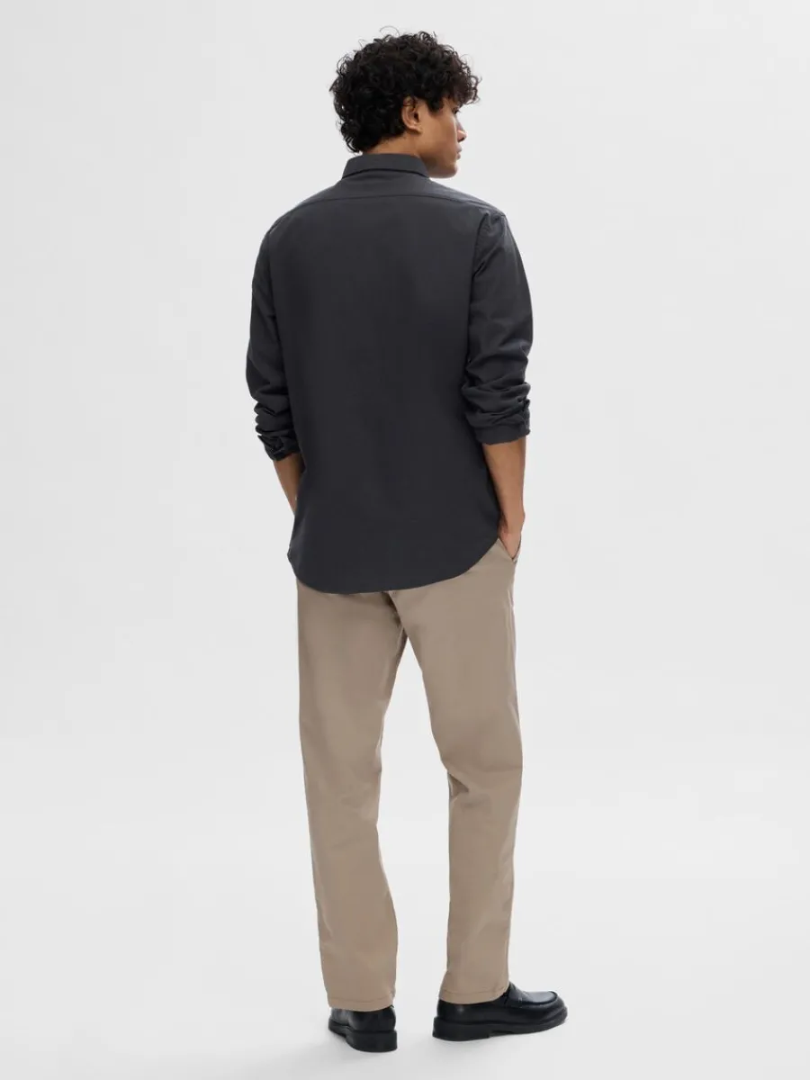 oxford_skjorta_1-6.webp SELECTED OXFORD SKJORTA Black Clearance