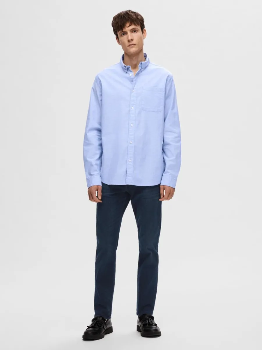 oxford_skjorta_2-7.webp SELECTED OXFORD SKJORTA Blue Clearance