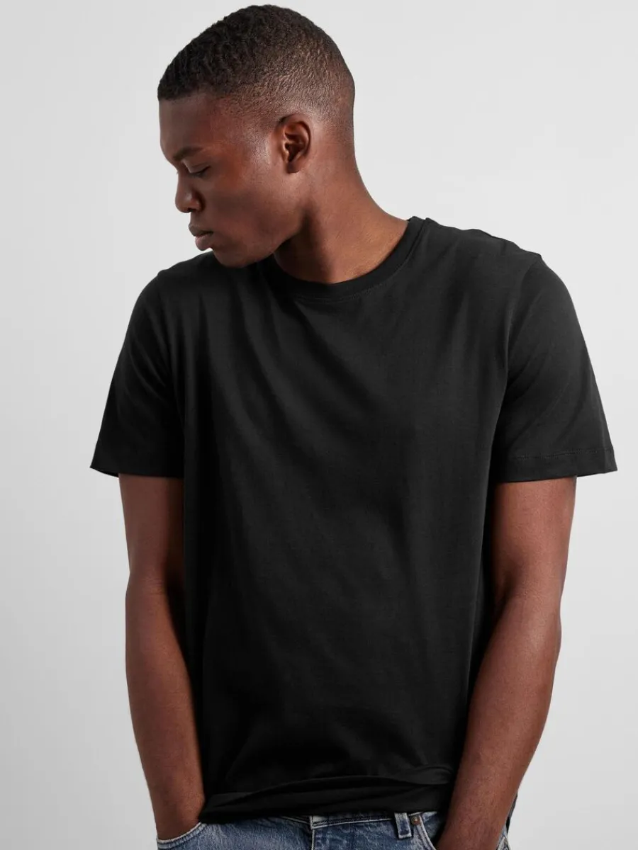 pack_bomull_tshirt_2-7.webp SELECTED 3-PACK BOMULL T-SHIRT Black Outlet