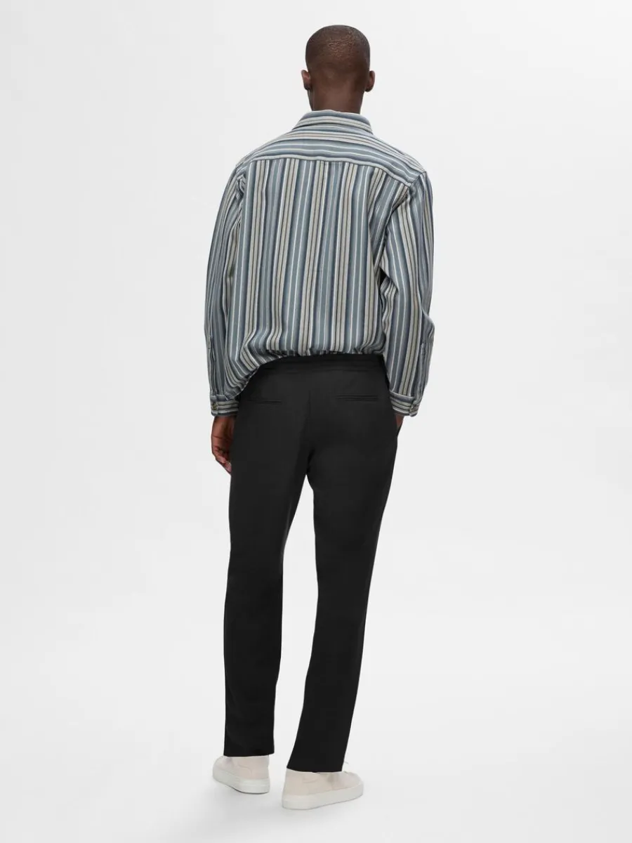 rak_passform_byxor_1-5.webp SELECTED 196 RAK PASSFORM BYXOR Black Cheap