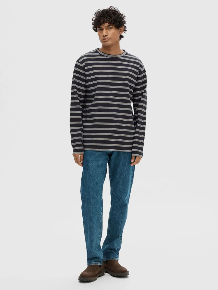 randig_bomull_sweatshirt_2.webp SELECTED RANDIG BOMULL SWEATSHIRT Blue Best