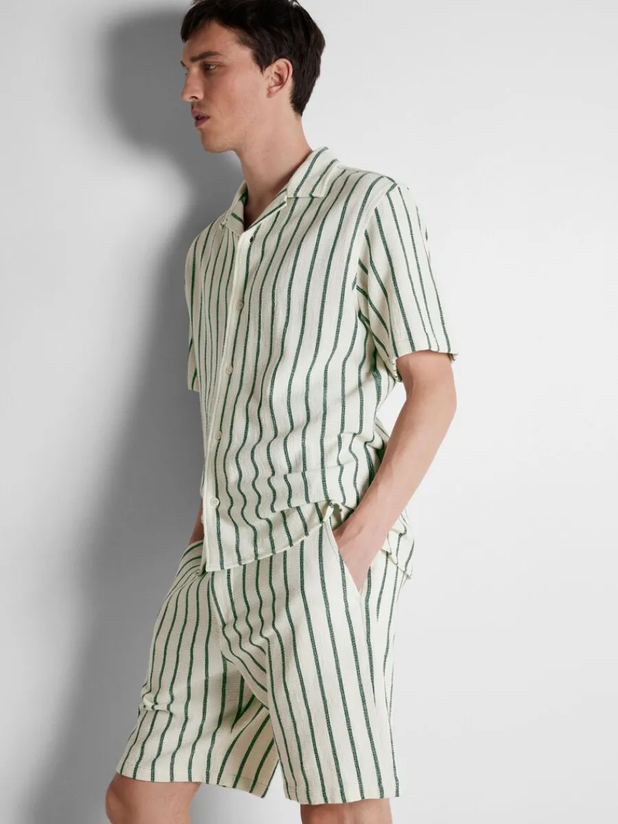 randig_shorts_3-1.webp SELECTED RANDIG SHORTS Green Fashion