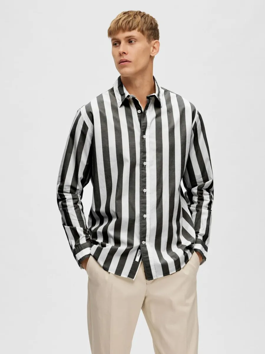 randig_skjorta_0.webp SELECTED RANDIG SKJORTA Black Best Sale