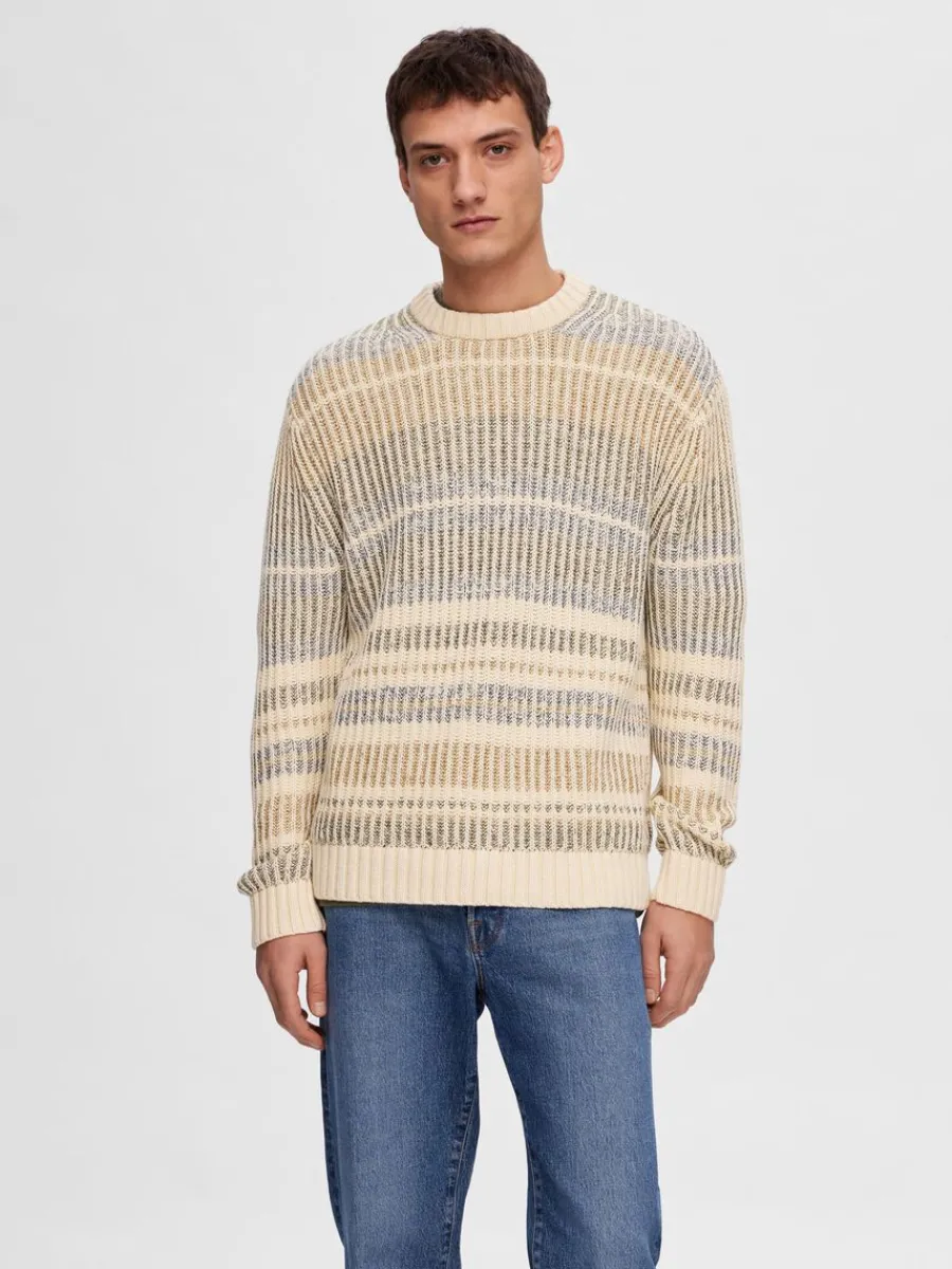 randig_stickad_trja_0-5.webp SELECTED RANDIG STICKAD TRÖJA Beige Sale