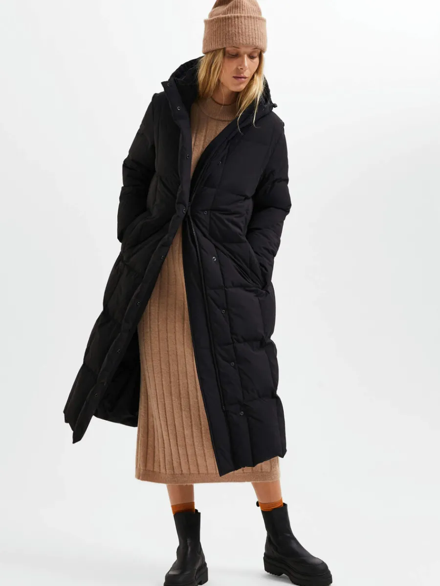 redown_lng_modell_pufferj_2-1.webp SELECTED RE:DOWN® LÅNG MODELL PUFFERJACKA Black Sale