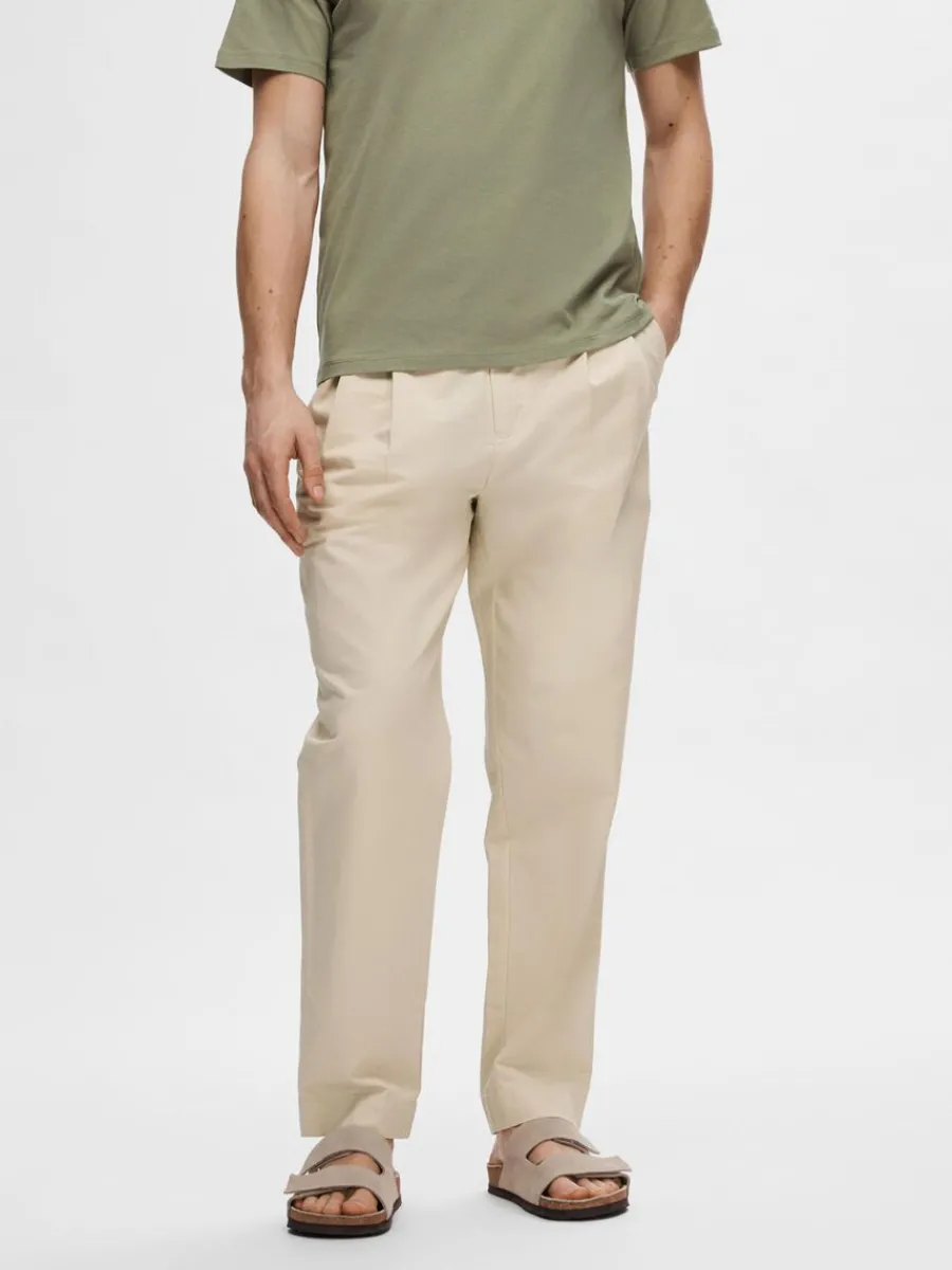 relaxed_fit_beskurna_byxo_0.webp SELECTED RELAXED FIT BESKURNA BYXOR Beige Cheap