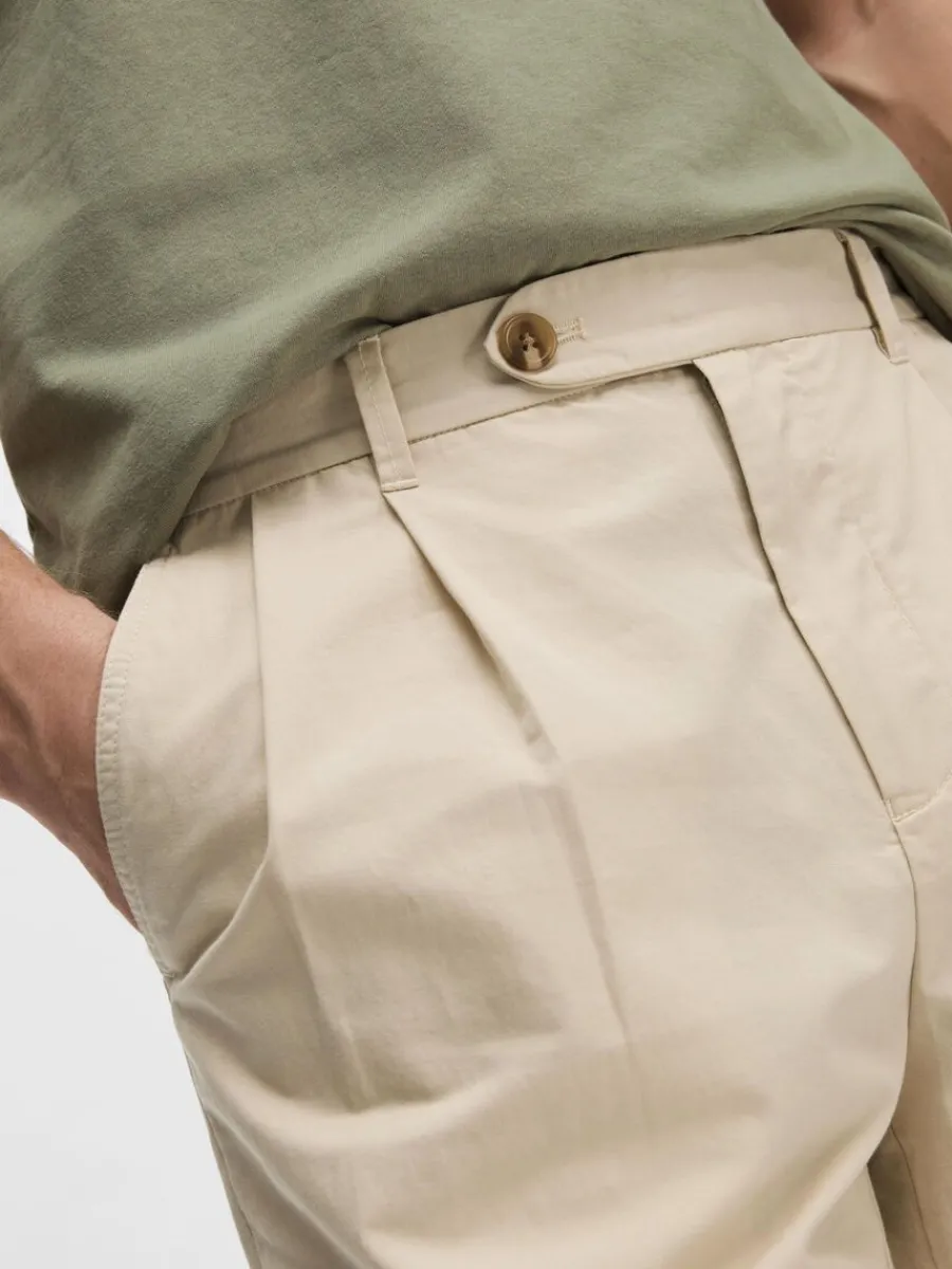 relaxed_fit_beskurna_byxo_5.webp SELECTED RELAXED FIT BESKURNA BYXOR Beige Cheap