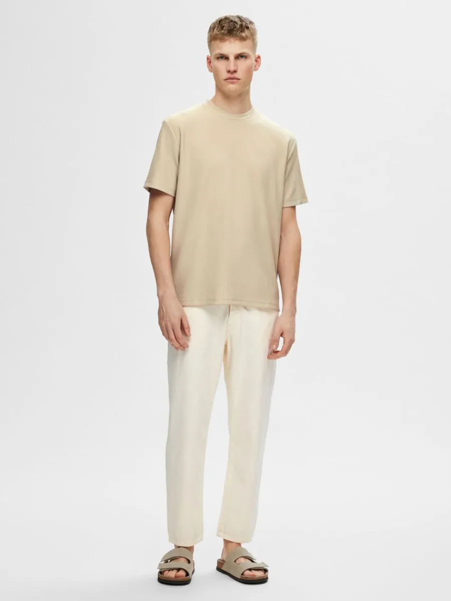 relaxed_fit_cropped_jean_2.webp SELECTED 180 RELAXED FIT CROPPED JEANS Beige Clearance