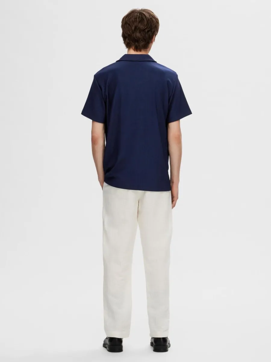 ribbad_cuban_collar_kortr_1-2.webp SELECTED RIBBAD CUBAN COLLAR KORTÄRMAD SKJORTA Blue Sale
