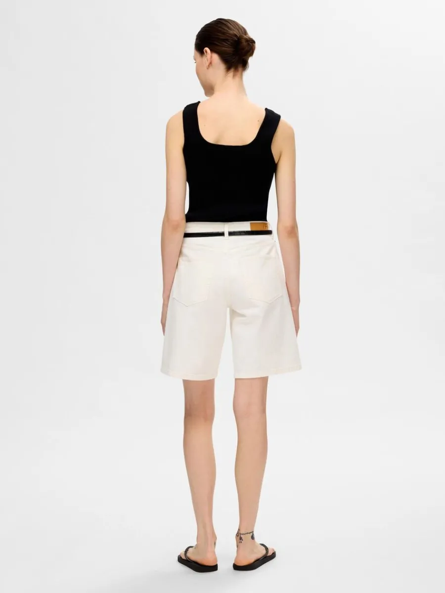 ribbad_linne_4-2.webp SELECTED RIBBAD LINNE Black Shop