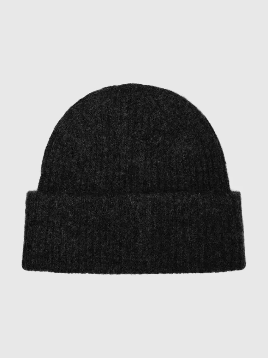 ribbad_mssa_0-4.webp SELECTED RIBBAD MÖSSA Black Discount
