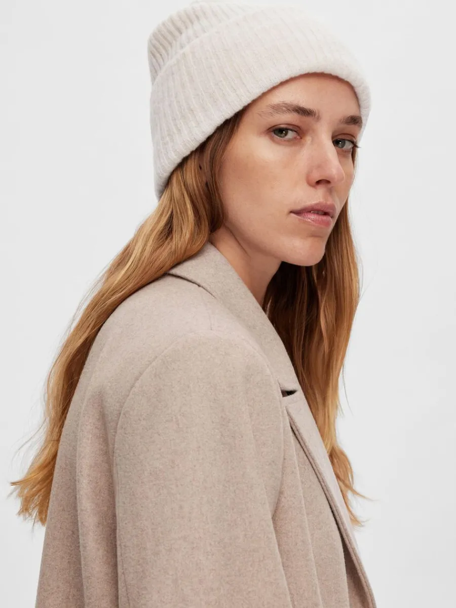 ribbad_mssa_1-4.webp SELECTED RIBBAD MÖSSA Beige Clearance