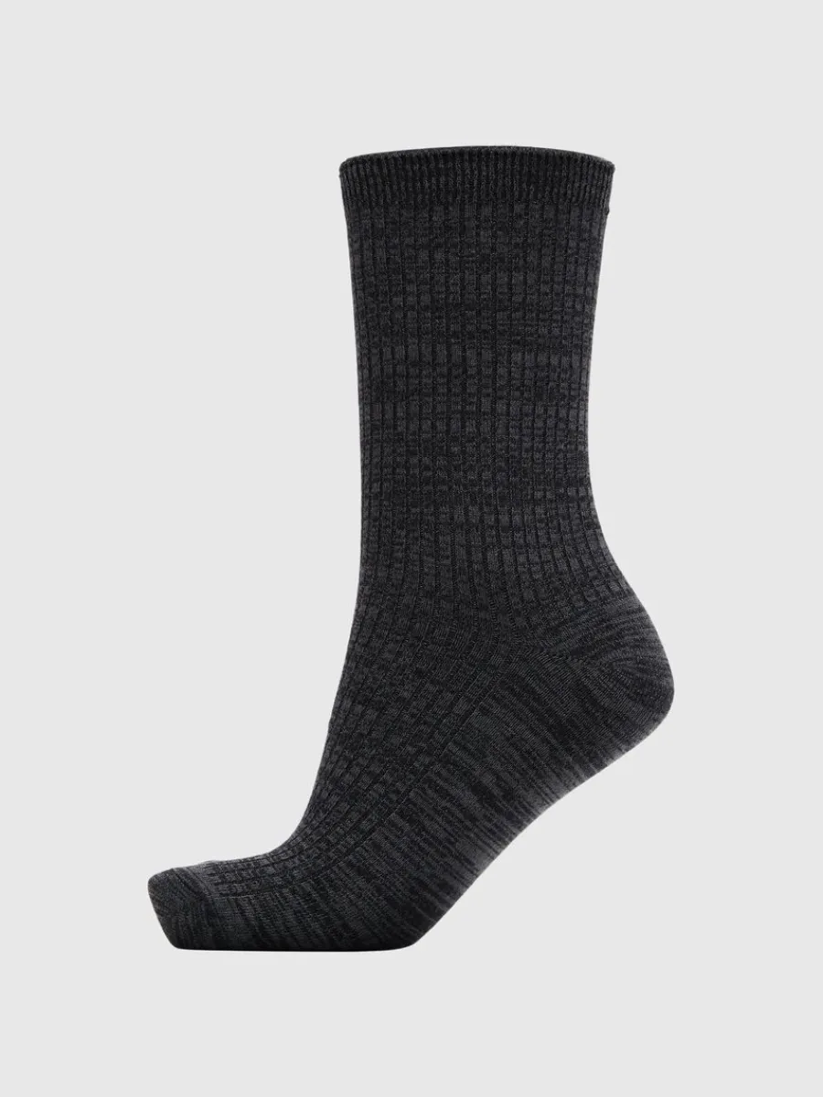 ribbad_strumpor_0-5.webp SELECTED RIBBAD STRUMPOR Grey Flash Sale