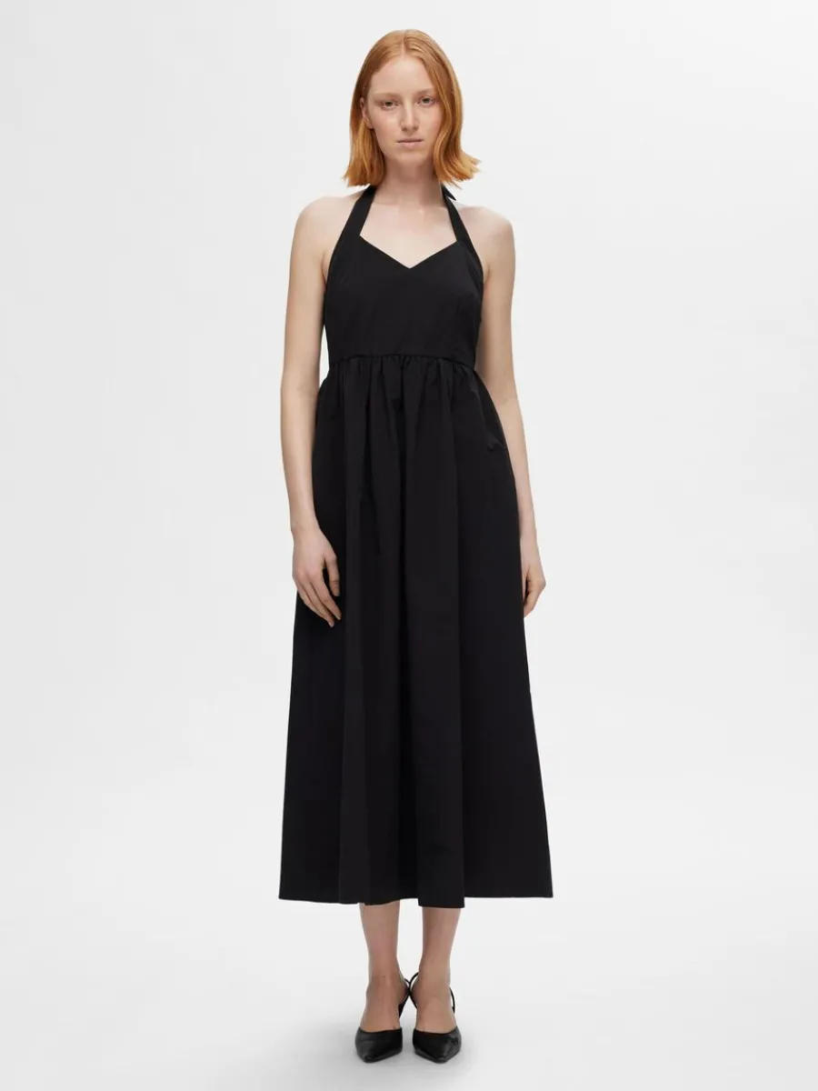 rmls_halterneckklnning_1.webp SELECTED ÄRMLÖS HALTERNECKKLÄNNING Black Flash Sale