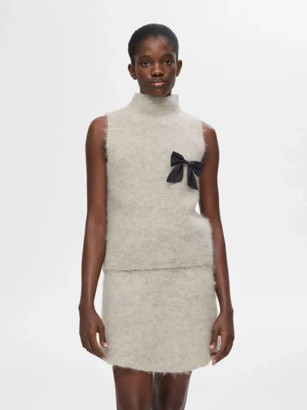 SELECTED ÄRMLÖS STICKAD TOPP Beige Sale