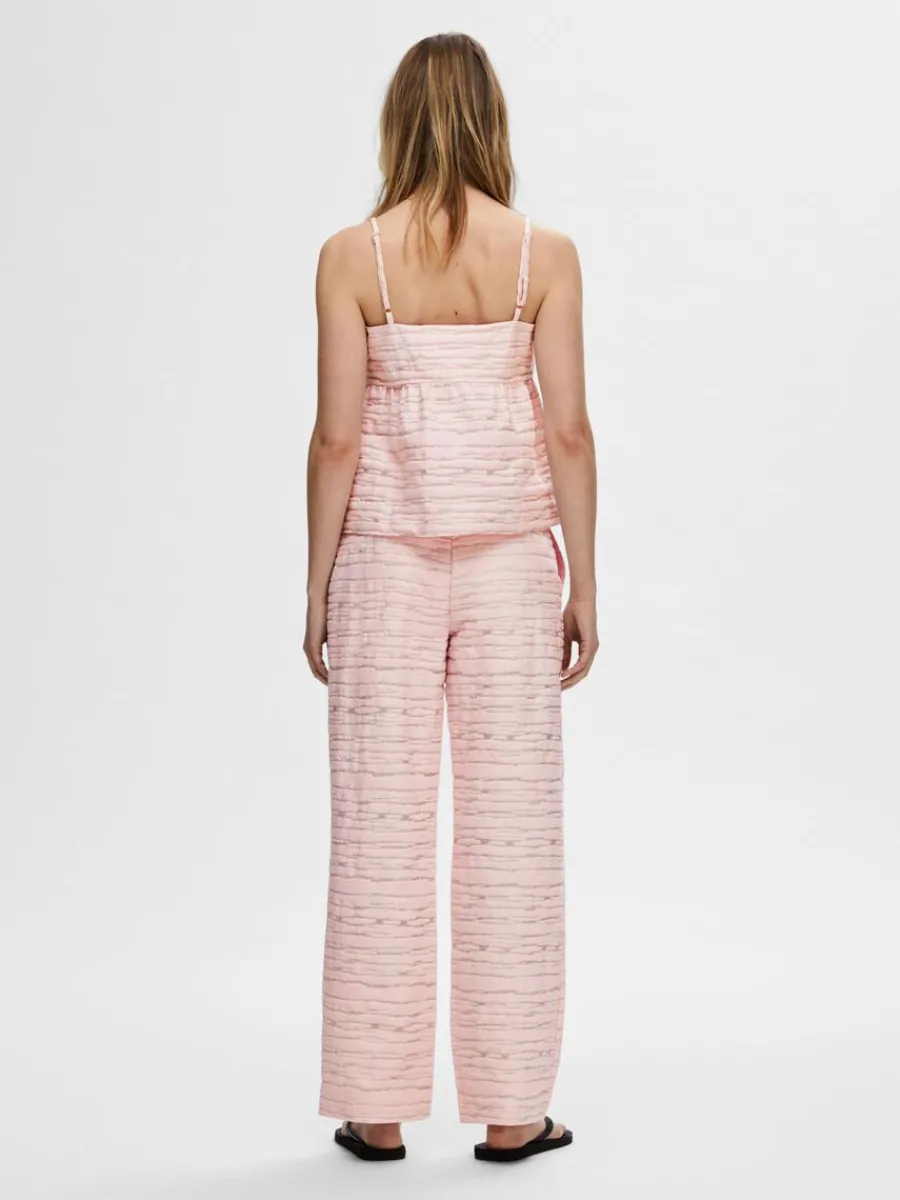 rmls_topp_1.webp SELECTED ÄRMLÖS TOPP Pink Best Sale
