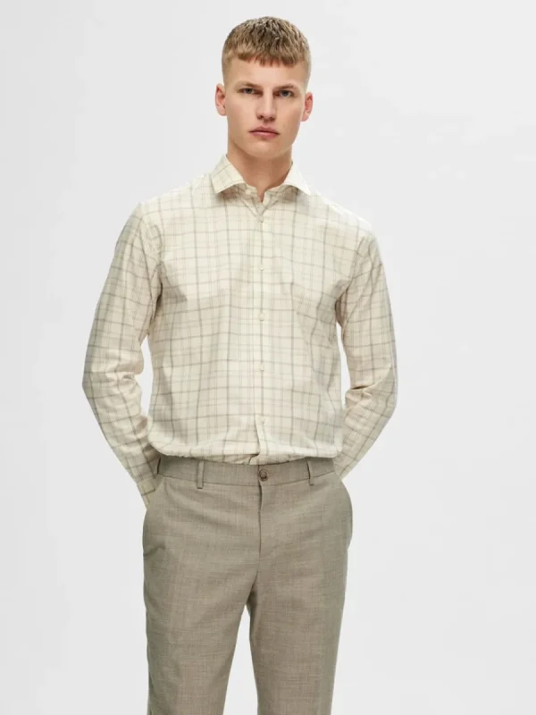 SELECTED RUTIG OINSTOPPAD LÅNGÄRMAD SKJORTA Beige Store