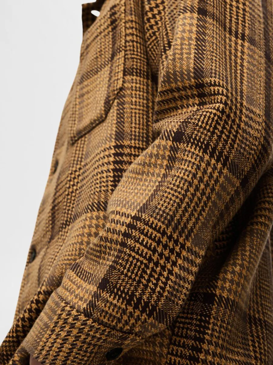 rutig_verskjorta_5-1.webp SELECTED RUTIG ÖVERSKJORTA Brown Shop
